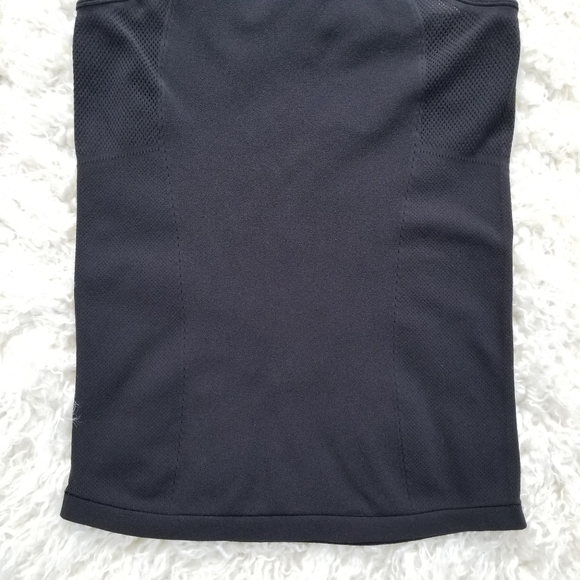 Lululemon Reveal Racerback Wourkout Tank - Picture 7 of 9